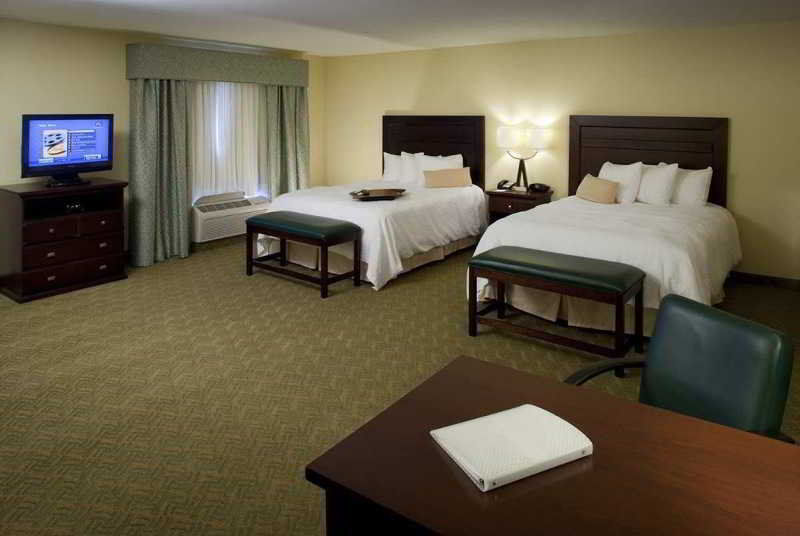 Hampton Inn & Suites Dallas-Arlington-South Værelse billede